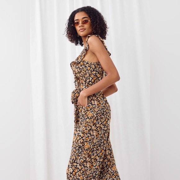Baltic Born Black & Marigold Floral Ruffle Strap Jumpsuit | Size: Large | NWT - Picture 5 of 15